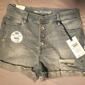 Wallflower high rise short. NWT